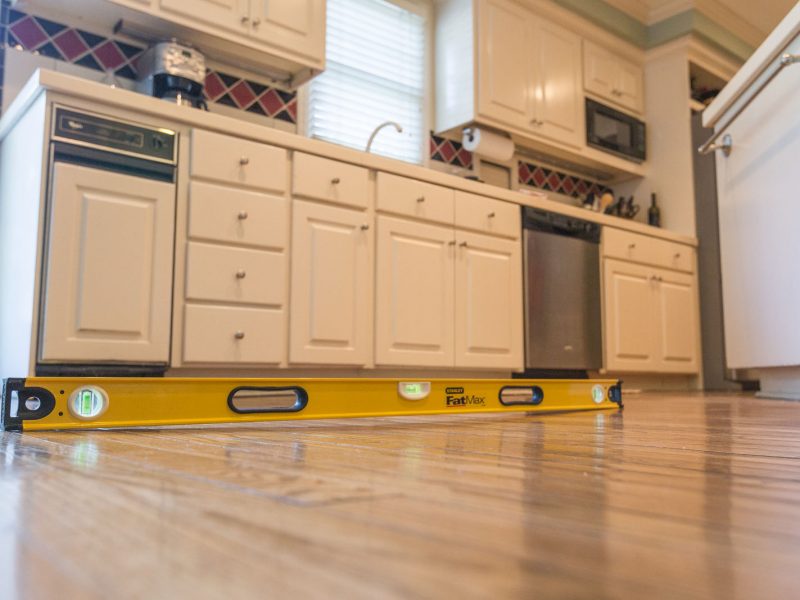 sagging floor in kitchen signs of settlement