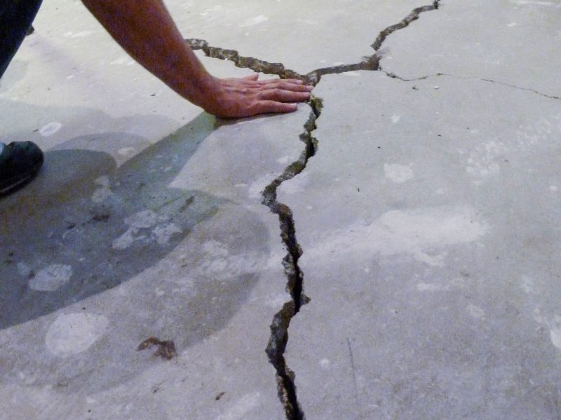 cracked concrete slab