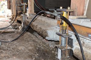 Foundation lift tool