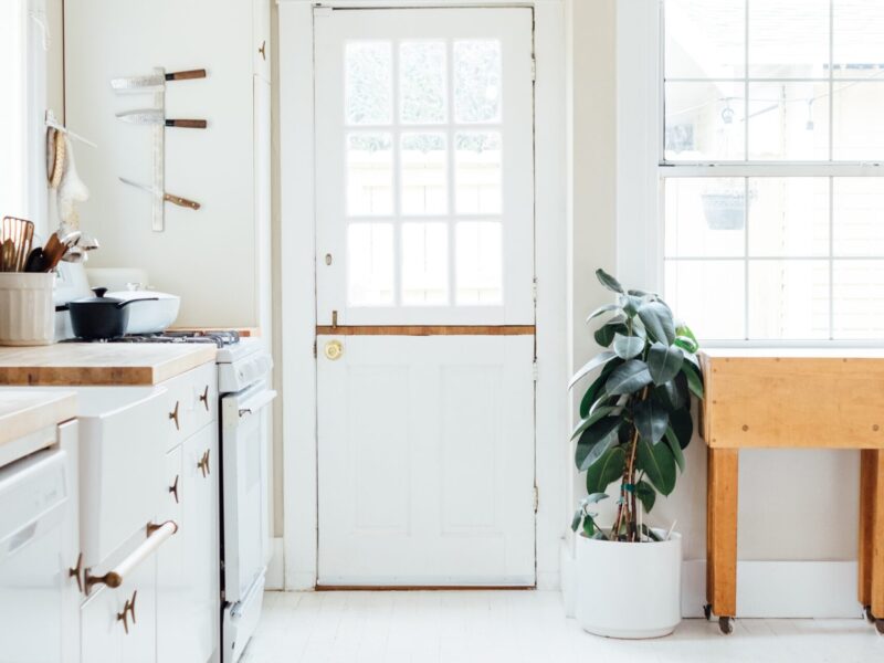 door stuck home interior kitchen