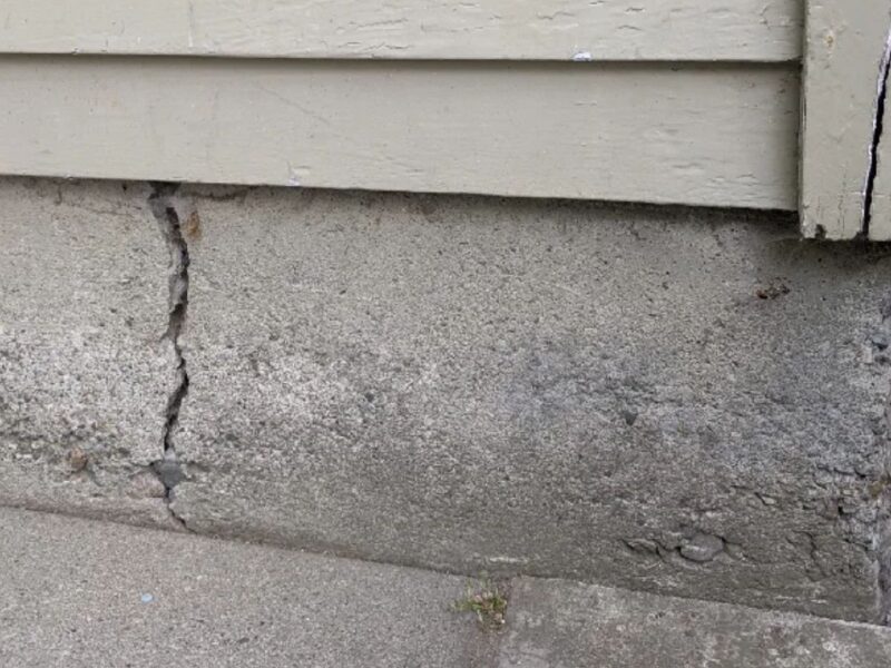foundation crack repair